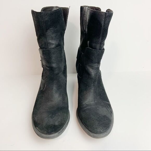 Donald Pliner Black  Donata Heeled Boot Size 6.5M - Picture 2 of 8